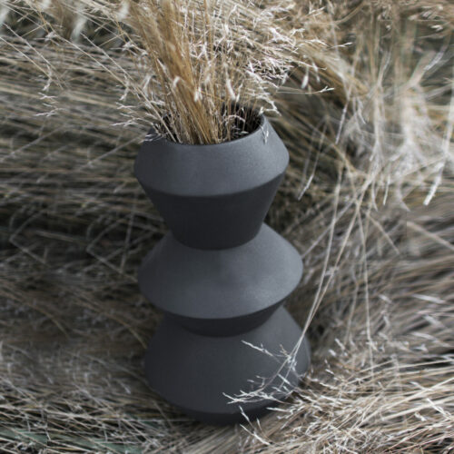 I_Accessories-Vase-Dia-34-CoalBlack_01-e1589458530795